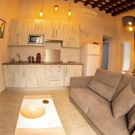 Poniente, íntimo apartamento en el corazón de Cádiz Exterior foto